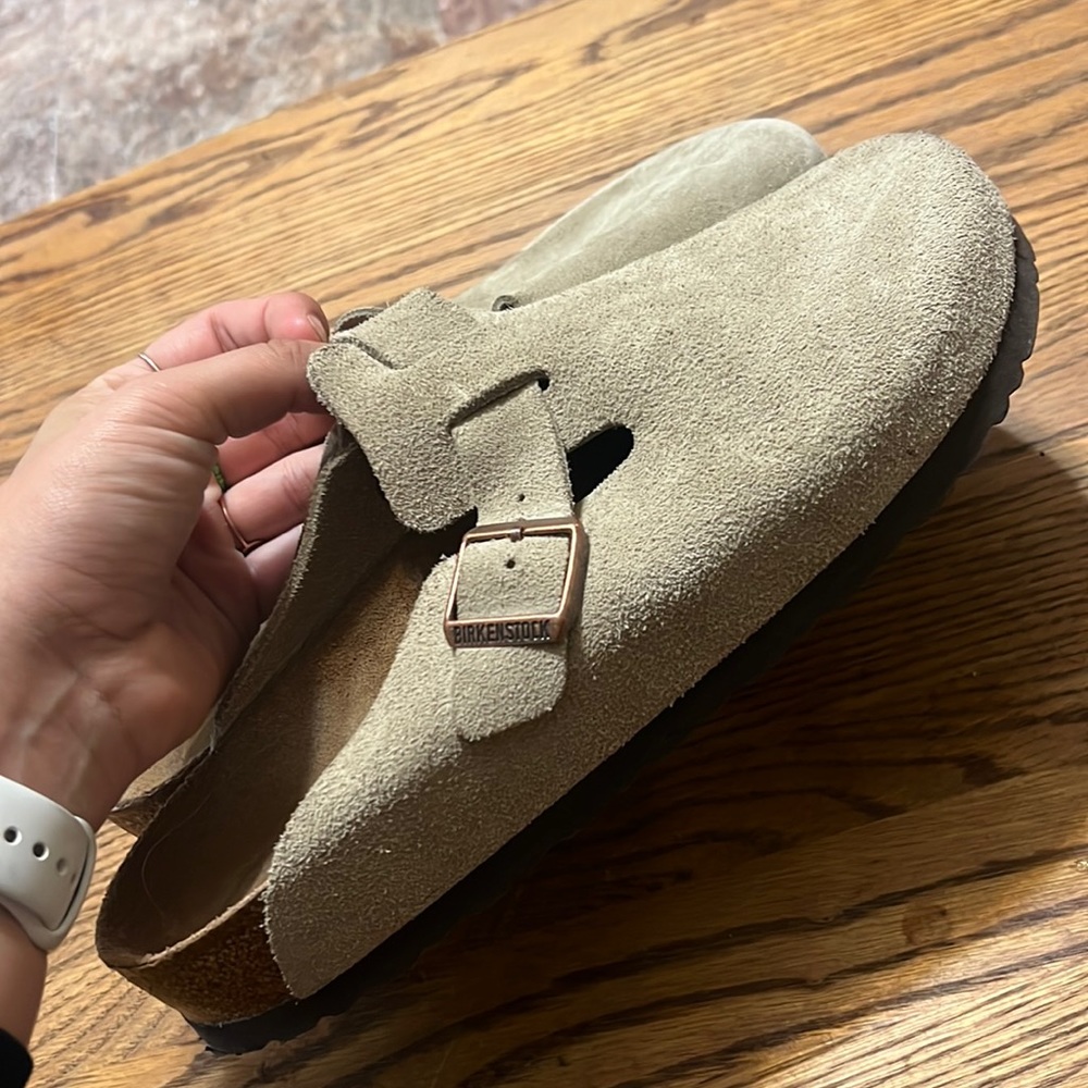 Birkenstock Clogs- Tan BRAND NEW